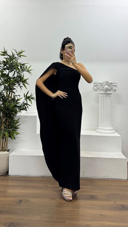 Siyah Tek Kol Özel Tasarım Abiye Elbise